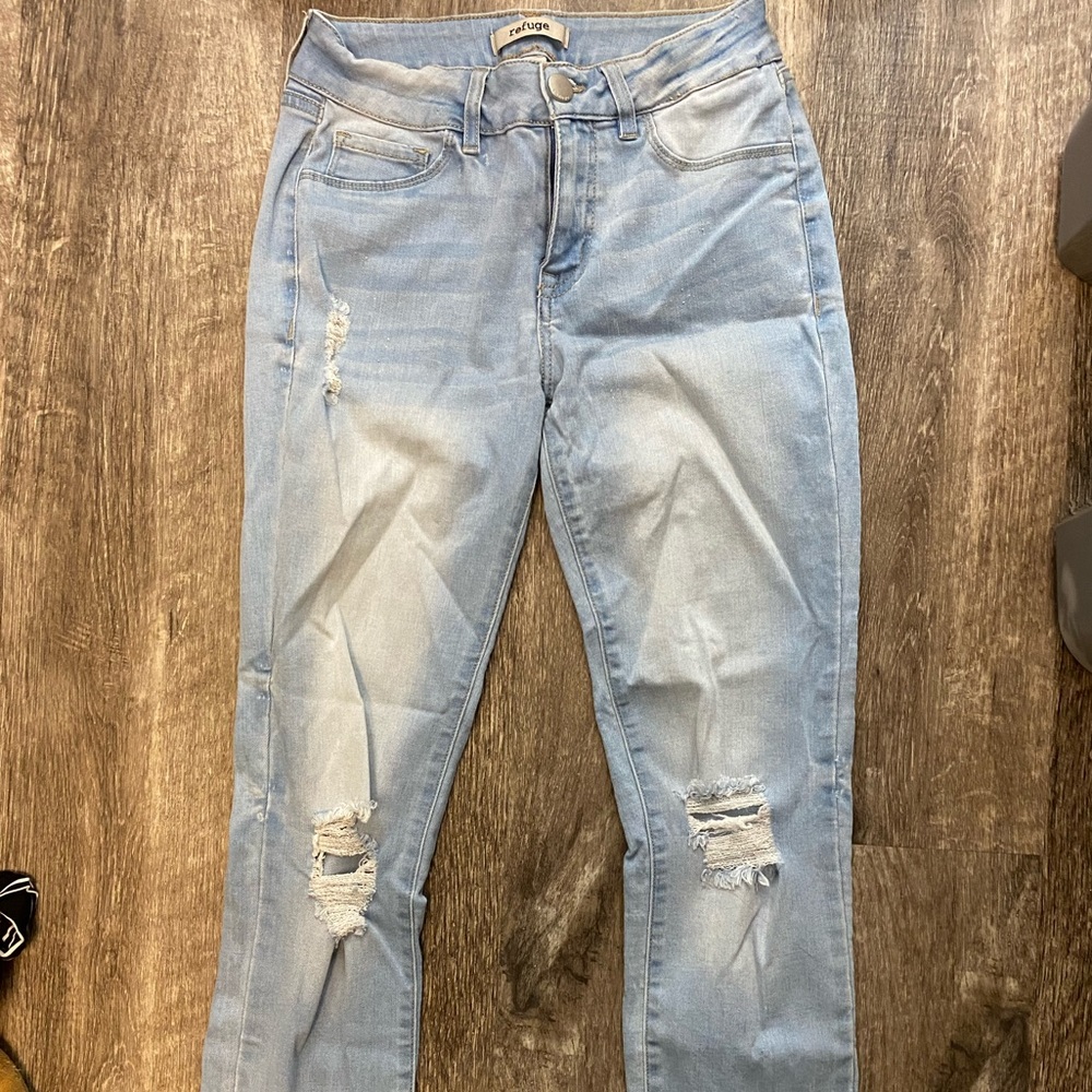 Skinny jeans.